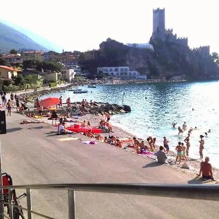 With מאלצ'סינה